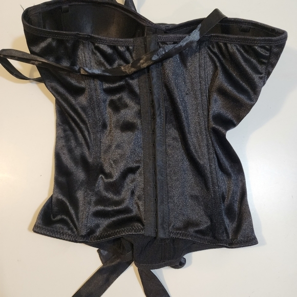 Spirit Halloween black bustier size M - Picture 3 of 8